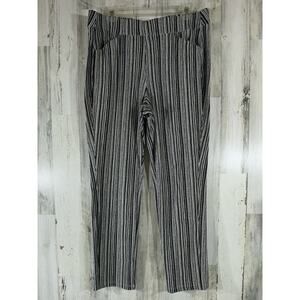 Chicos Travelers Striped Black White Ankle Pants 1.5R or 10R (32x27.5) High Rise